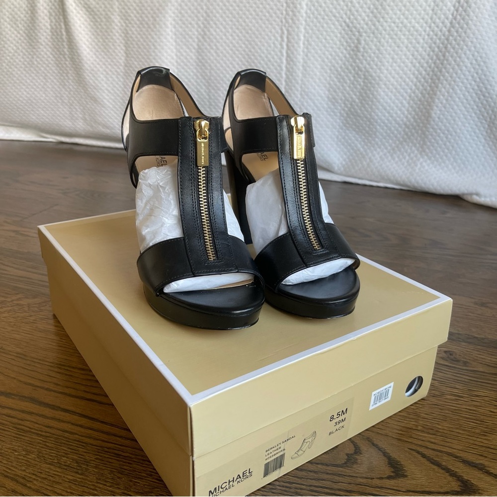 Michael Kors "Berkley " Sandal Block Leather Zip Heels in Box